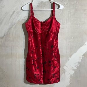 Evolution Vintage 90’s Women’s Dress
Size: 5